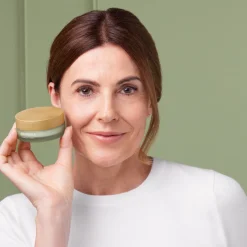 ANNEMARIE BÖRLIND Gesichtpflege·Tagespflege|