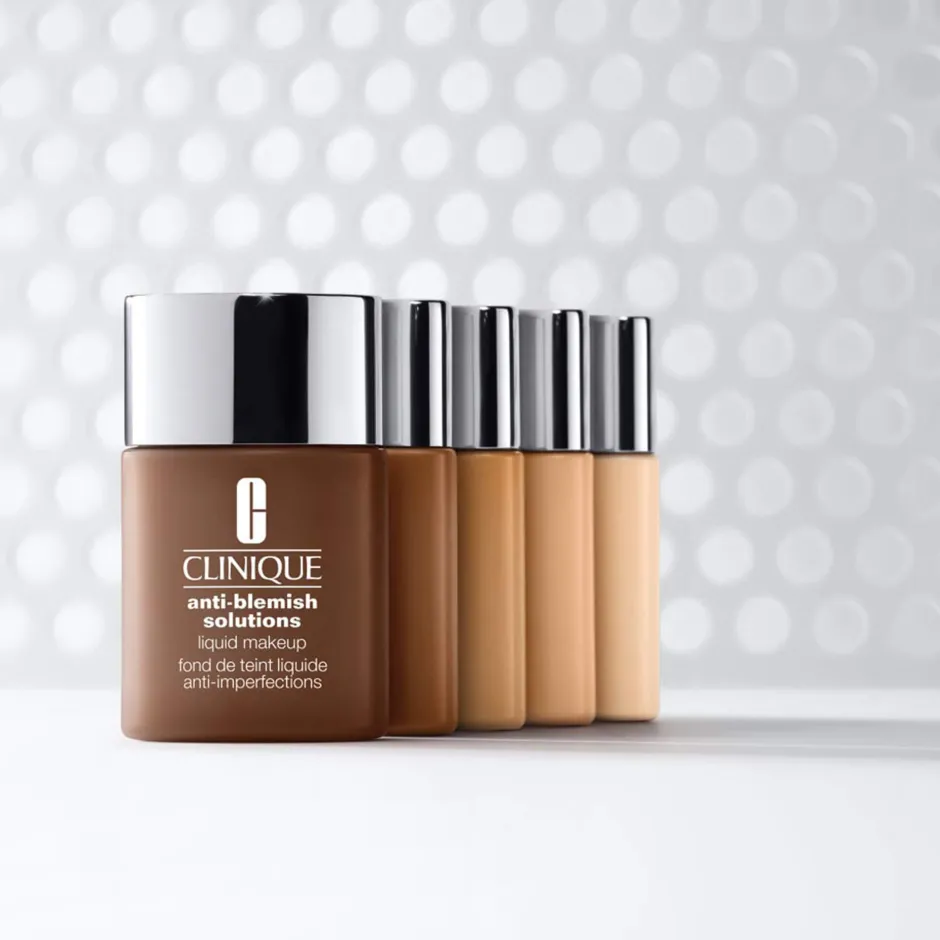 Clinique Make-Up|