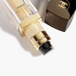 CHANEL Serum & Kur ·Serum|DAS ULTIMATIVE SERUM: REGENERIERT UND STÄRKT DIE HAUTDICHTE