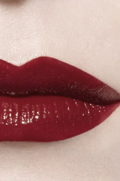 CHANEL Liquid Lipstick|DER GLÄNZENDE FLUID-LIPPENSTIFT MIT LANGEM HALT