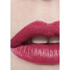 CHANEL Lippenstifte|FARBINTENSIVER LIPPENSTIFT. KONZENTRIERTE LEUCHTKRAFT UND PFLEGE. REFILLABLE