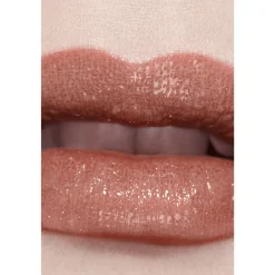 CHANEL Lippenstifte|GETÖNTER, FEUCHTIGKEITSSPENDENDER, VERSCHÖNERNDER LIPPENBALSAM MIT INDIVIDUELLER FARBINTENSITÄT